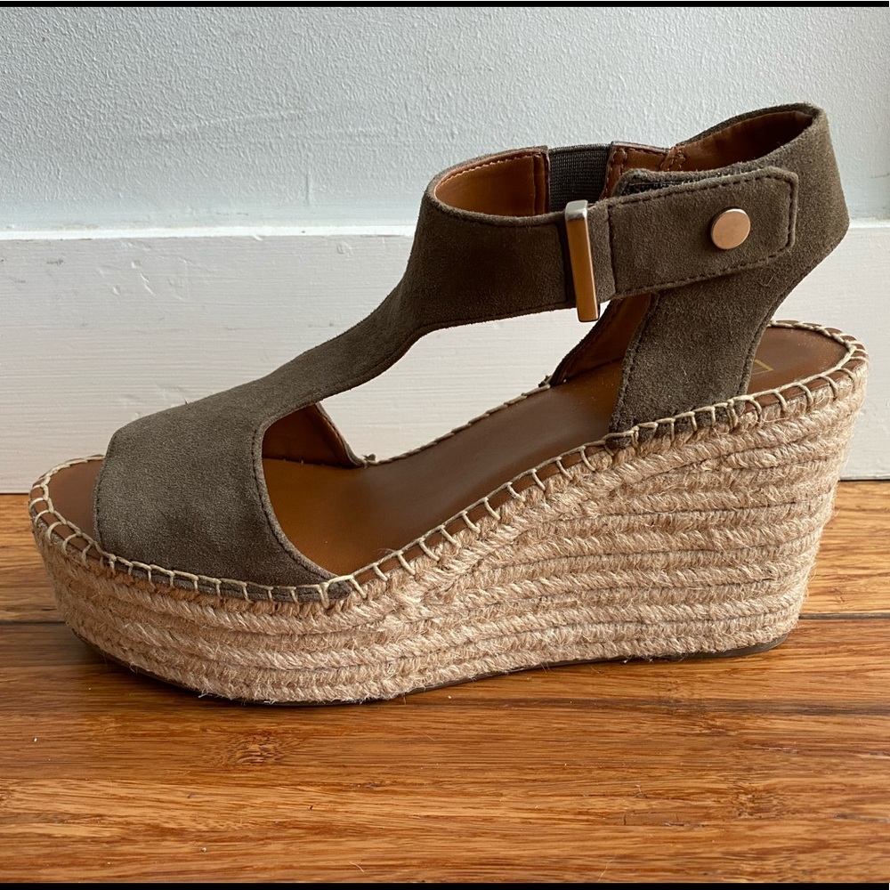 NWOT Franco Sarto Green sandals espadrille wedge!